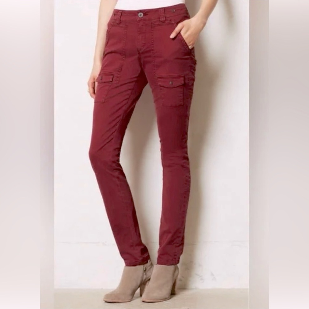 Anthropologie Pilcro Tiri mid rise cargo pant Size 10 burgundy